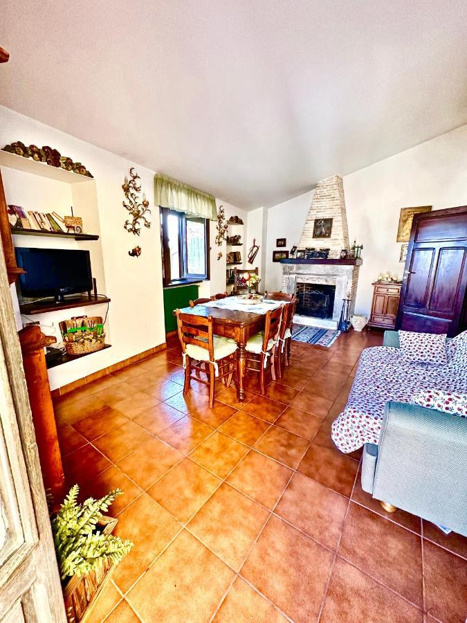 Villa Casa San Ferrante à Celano Extérieur photo